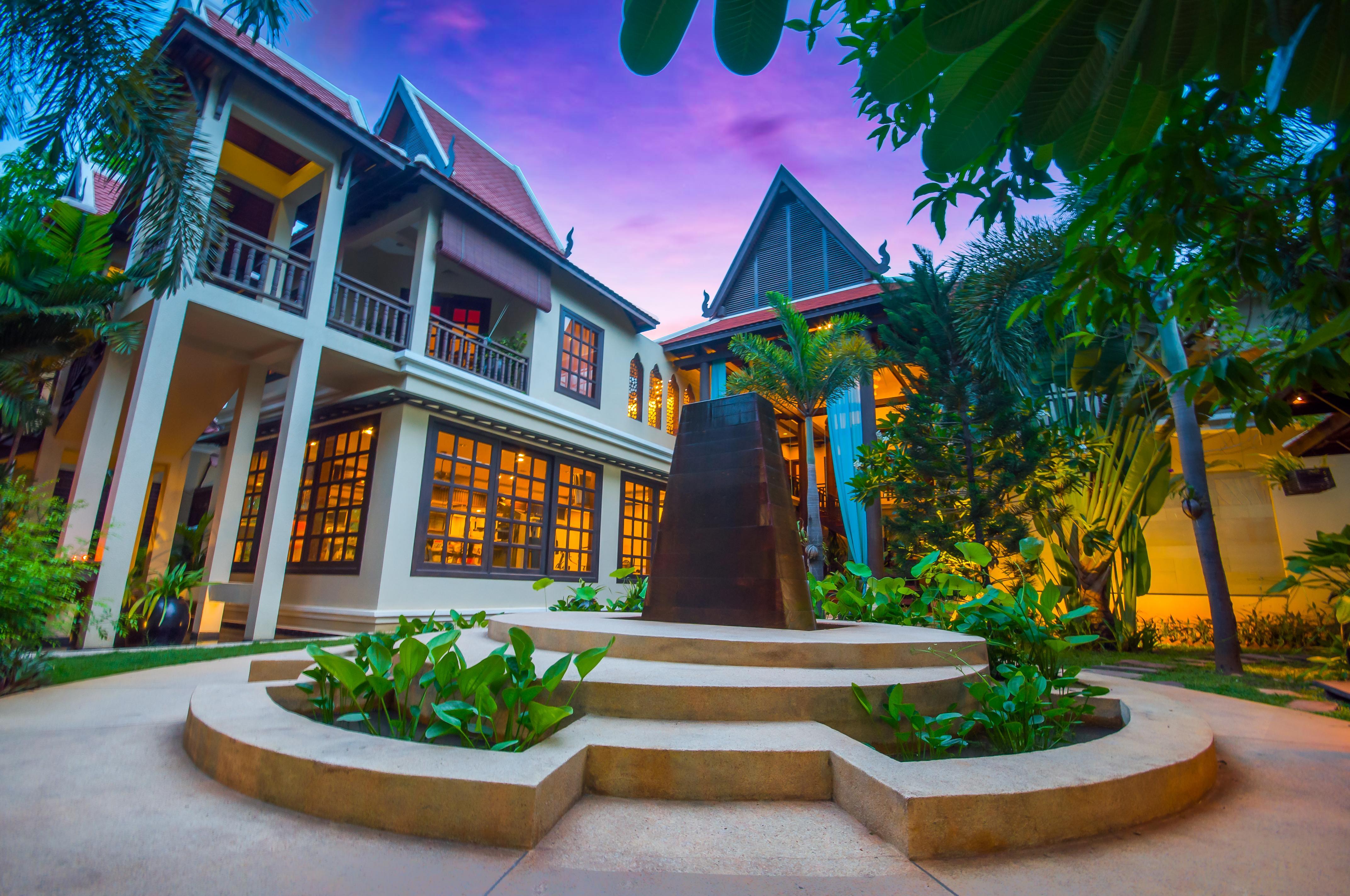 THE PRIVILEGE FLOOR by Borei Angkor Siem Reap Exterior foto